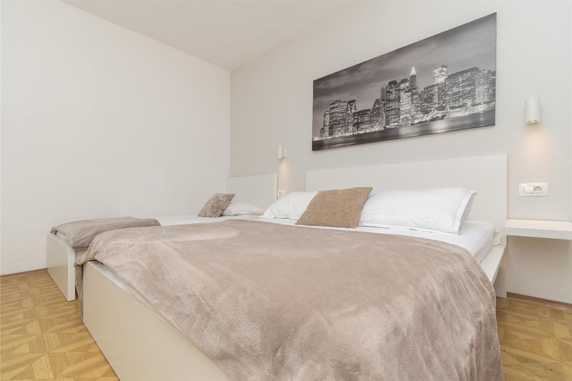Apartments Per Марина Екстериор снимка